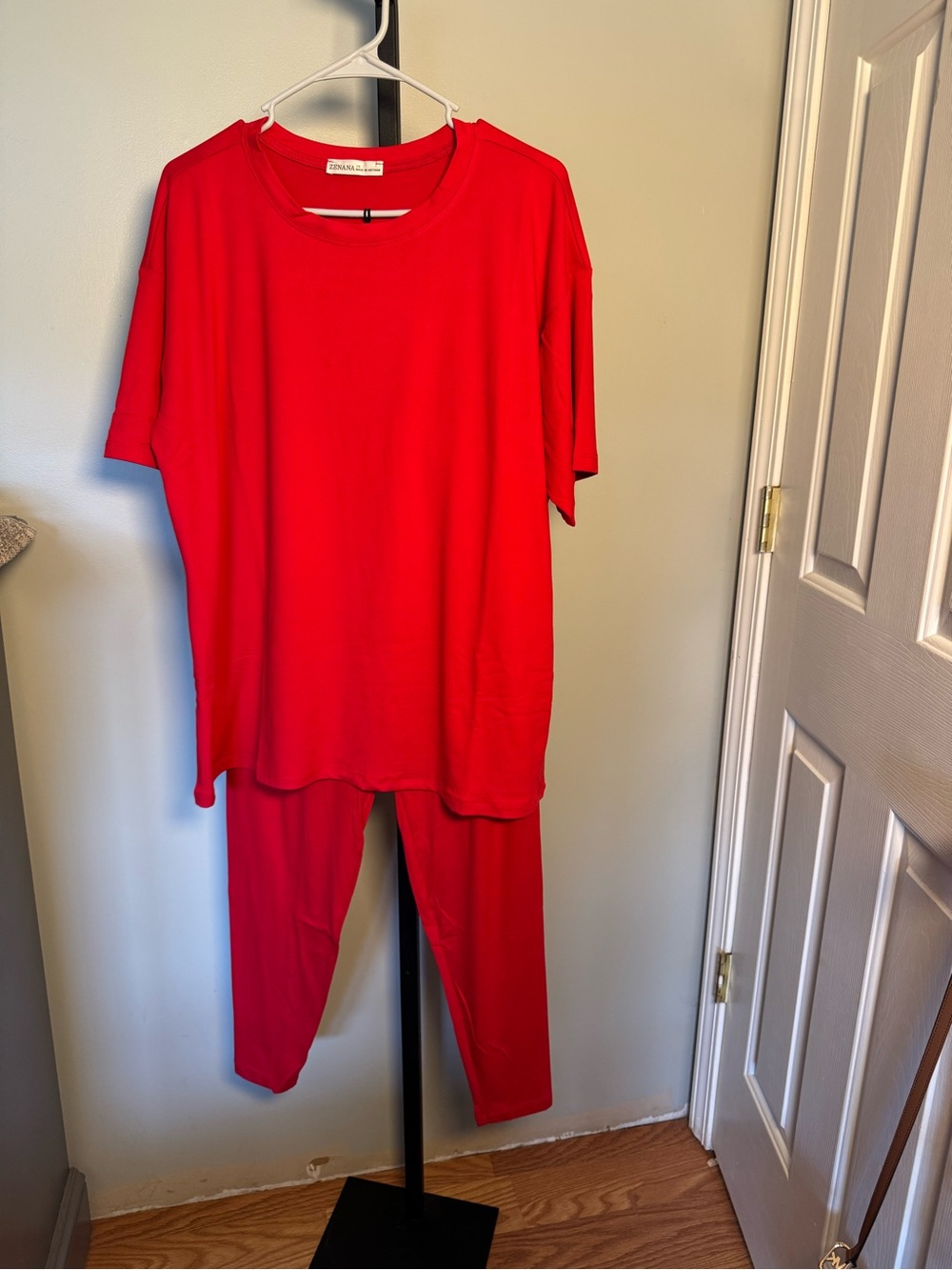 NWOT Zenana Plus Size 2 pc Set